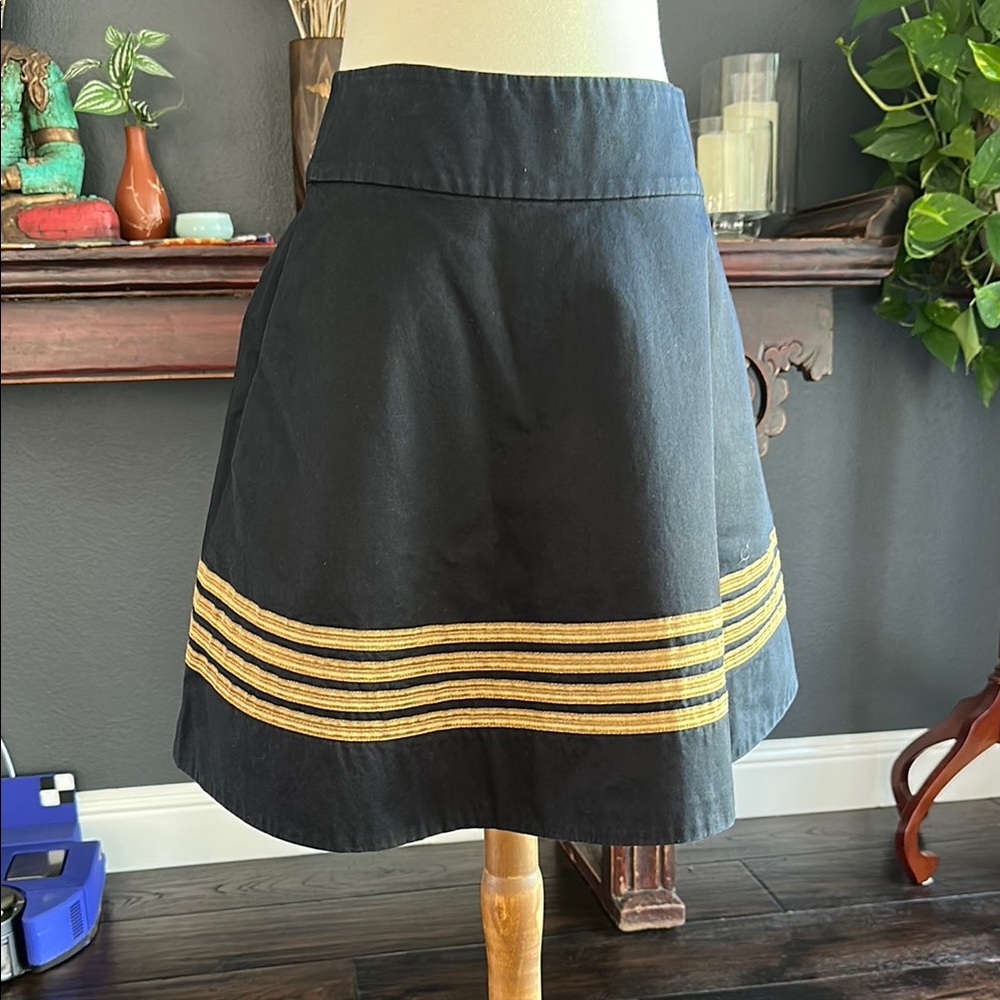 Ralph Lauren Black and Gold A-Line Knee-Length Skirt